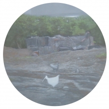 廢墟前的物,油彩,直徑60cm-大美無言藝術空間