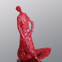 自信 2017 不鏽鋼、金屬烤漆-大美無言藝術空間